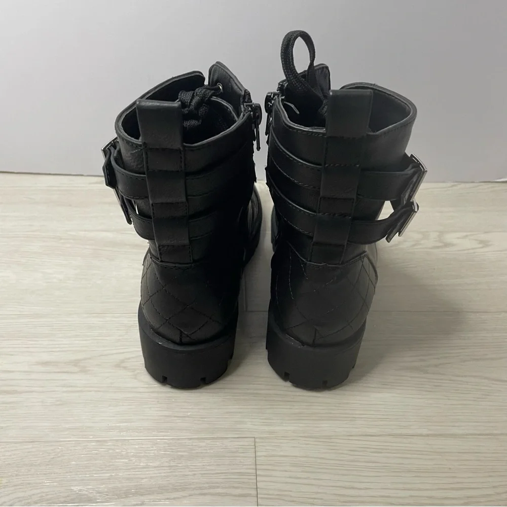 Xoxo Women’s Black Combat Boots Size 5 Faux Leather Side Zip Lace Up Buckle EUC - Picture 5 of 8